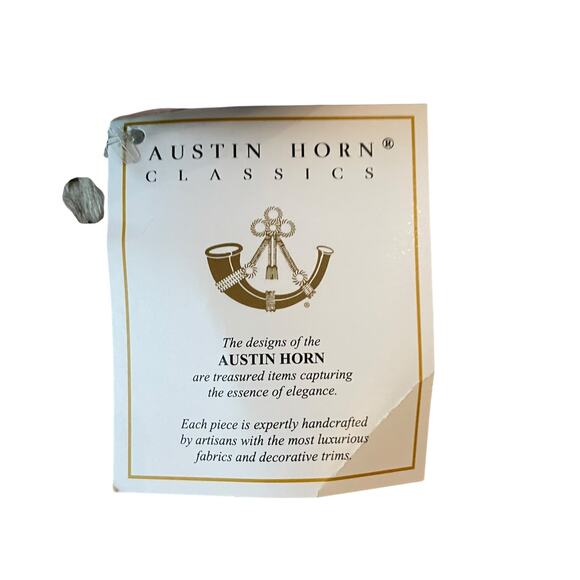 Austin Horn Classics Paradise Peacock 22in Decorative Pillow Velvet Finish NEW - Picture 12 of 16